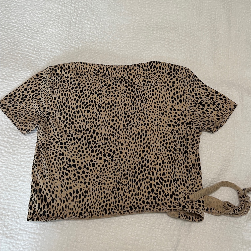 Brandy Melville Tan and Black Animal Print Crop Top - Picture 3 of 3